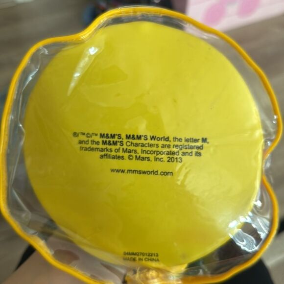 M&M'S Colorful Ring Toss Game - Red & Yellow - Picture 5 of 5